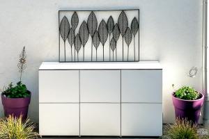 Breites Sideboard für die Terrasse als funktionale Ergänzung in Wien