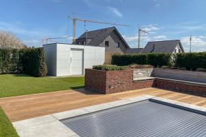 Designer pool house in white in Erkelenz
