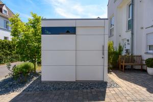 Multifunktional – der ideale Mehrzweckkubus in Weiß