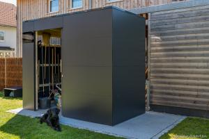 Stylish contrast: the modern Cube tool shed