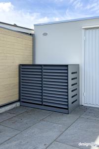 Hagelsichere Verkleidung für Wärmepumpe aus HPL