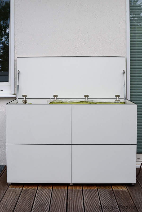 Maximale Flexibilität im kompakten Format: Kleines Sideboard für die Terrasse