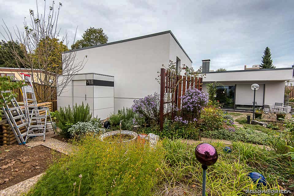 Architektonische Beständigkeit: Ein Architekten-Gartenhaus als lebende Referenz