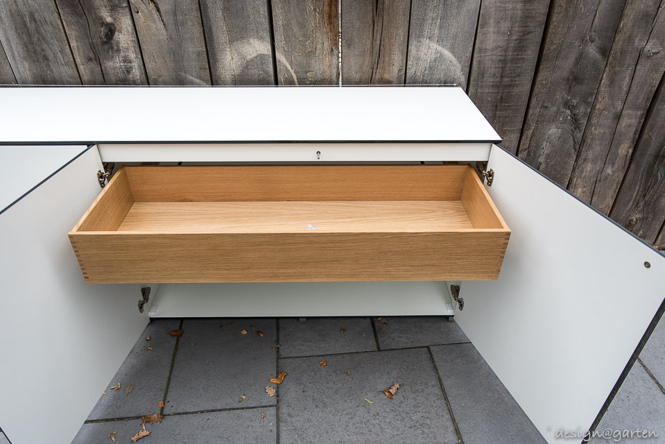 Individuelle Stauraumlösung in Eltville am Rhein: Maßgefertigtes Sideboard