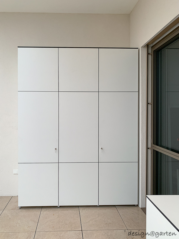 Wasserfester XXL Dachterrassenschrank als maßgefertigtes Stauraumsystem