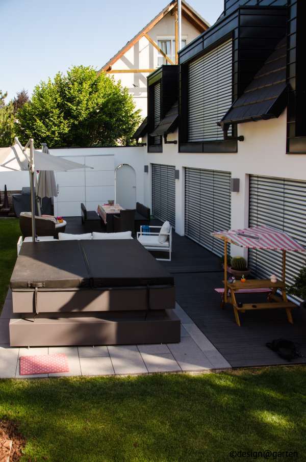 Entertainment-Hub: Das Gartenhaus als Herzstück jeder Gartenparty