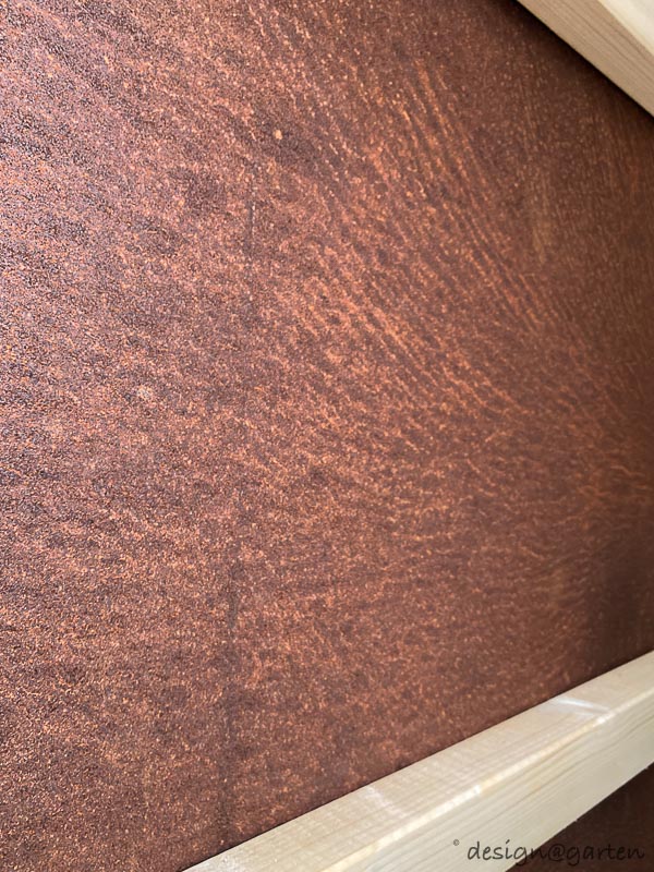 Cube Gerätehaus in Cortenstahl – Maßgefertigtes Designobjekt für den Garten