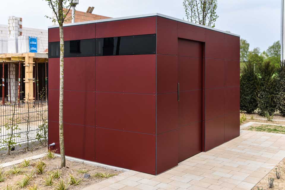 Farbe mit Charakter: Das moderne Design–Mülltonnenhaus für Wohnanlagen