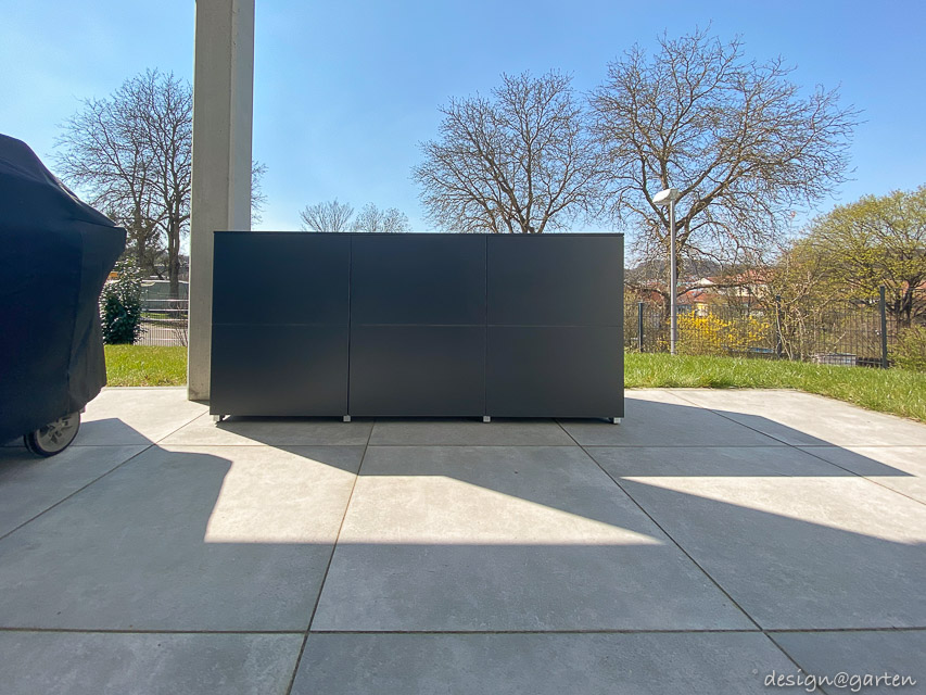Freistehendes Outdoor-Sideboard: Ästhetik und Funktion von allen Seiten