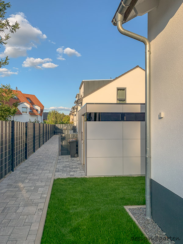 Design Gartenhaus nach Maß mit 2 Schiebetüren in 63322 Rödermark