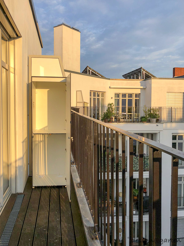 Hochschrank  HXL 60 in 10405 Berlin - Prenzlauer Berg