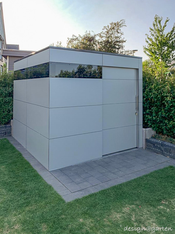 Design Gartenhaus nach Maß mit schräger Rückwand in 48431 Rheine