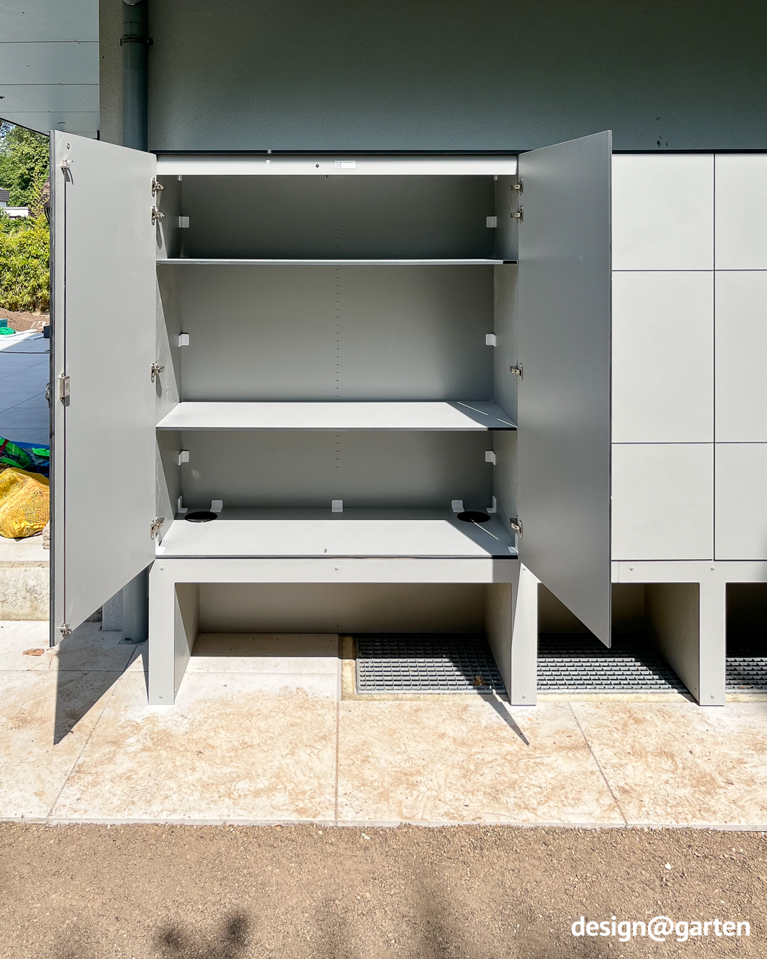 Hochschrank HXL 260 nach Maß 