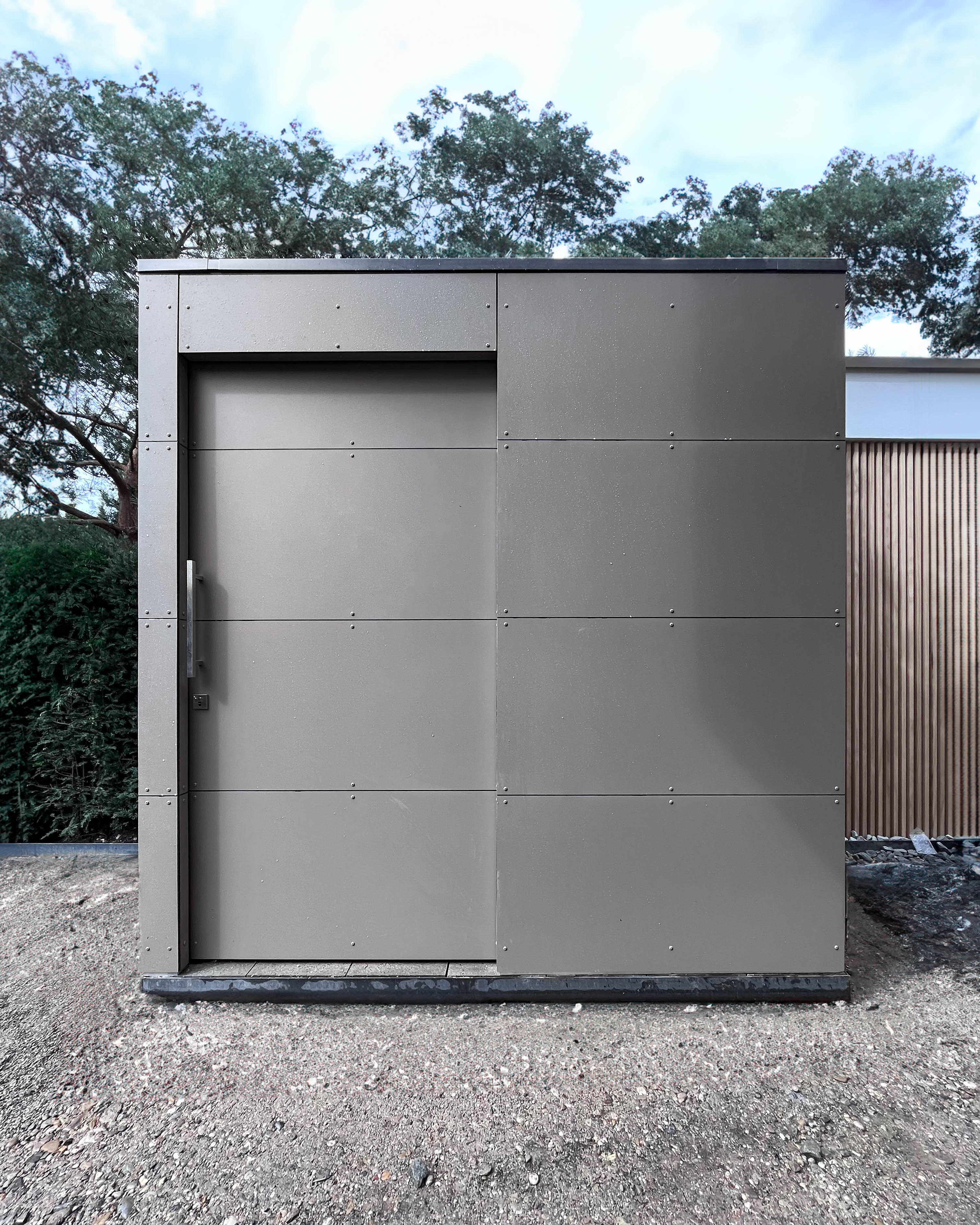 Pooltechnikhaus in Toskana – Gartenhaus als Technikzentrale