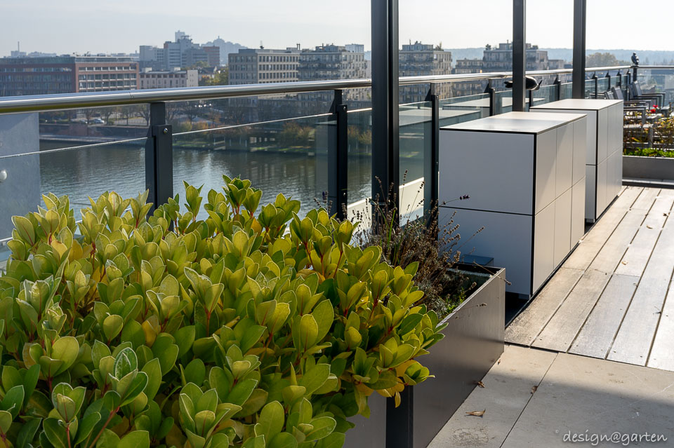 Urbaner Stauraum ohne Kompromisse: Der wetterfeste Schrank für die City