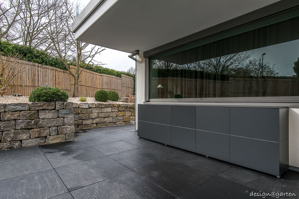 Intelligent outdoor planning: custom-made patio cabinets