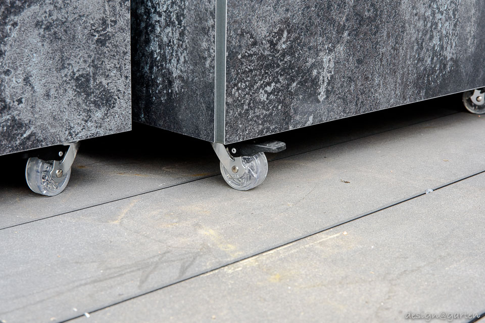 Holistic outdoor living: versatile storage solution for the roof terrace