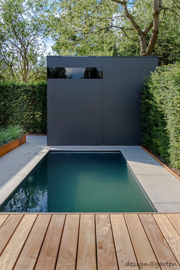 Architectural highlight in the dream garden: the designer garden shed