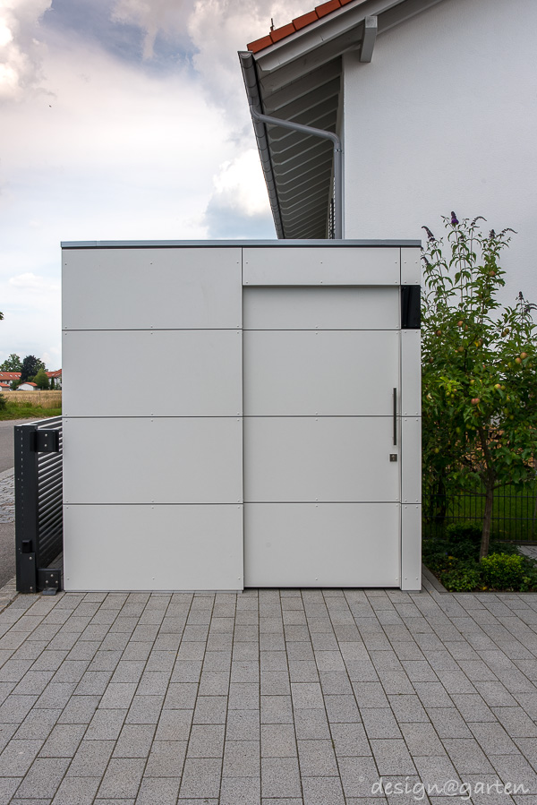 Space saver: the versatile HPL garden shed