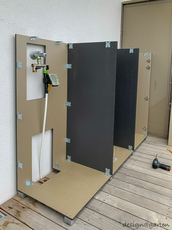 Custom-made technology housing on a balcony in Vienna