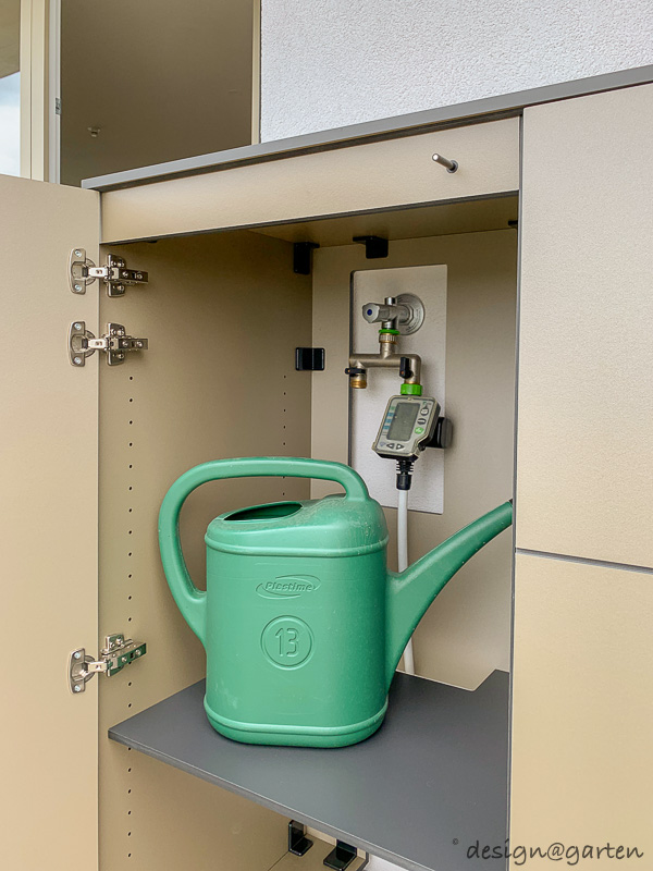 Custom-made technology housing on a balcony in Vienna