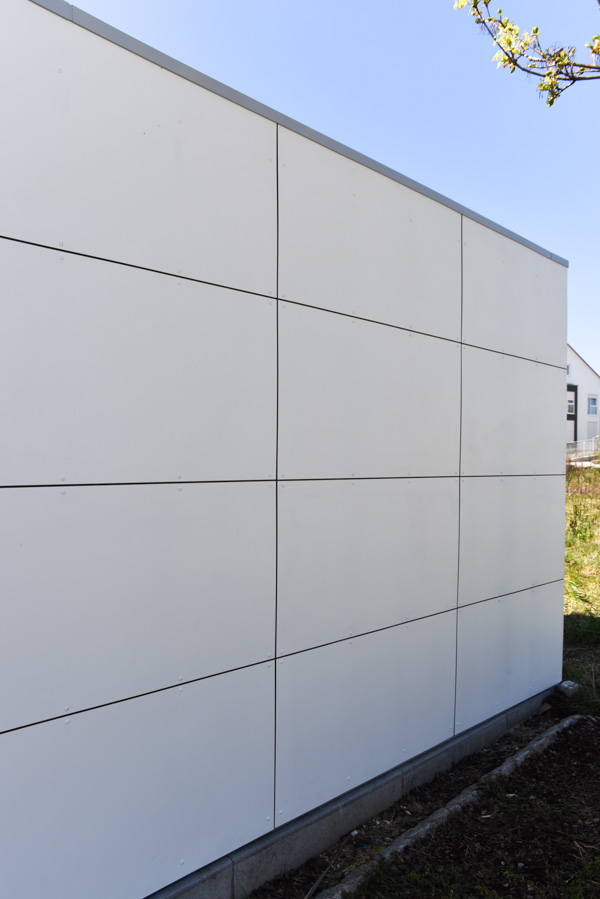 Maximum space efficiency: modern, custom-made garden shed with individual floor plan