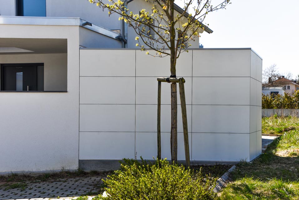 Maximum space efficiency: modern, custom-made garden shed with individual floor plan