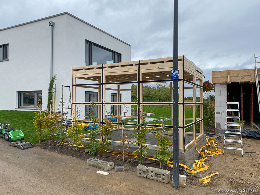 Purist garden shed for modern architecture: efficiency and weather protection