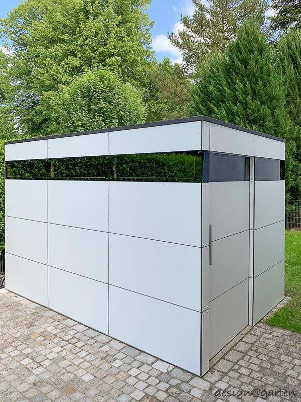 HPL garden shed with all-round glazing: simple elegance and precision craftsmanship