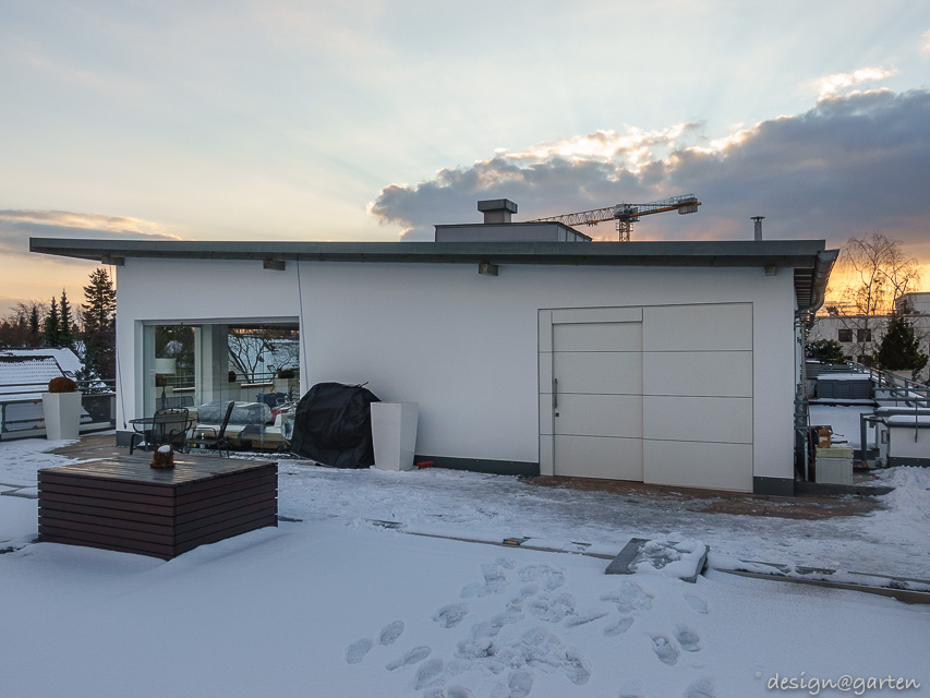 Custom-made terrace cabinet: smart niche solution for the roof terrace
