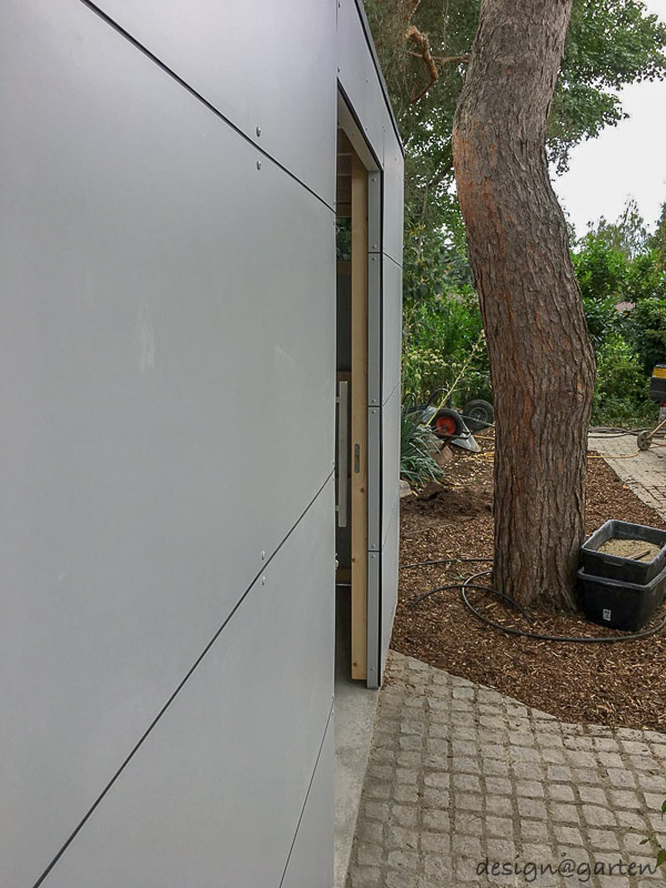 Custom-designed garden shed on solid foundations in Deutsch-Wagram