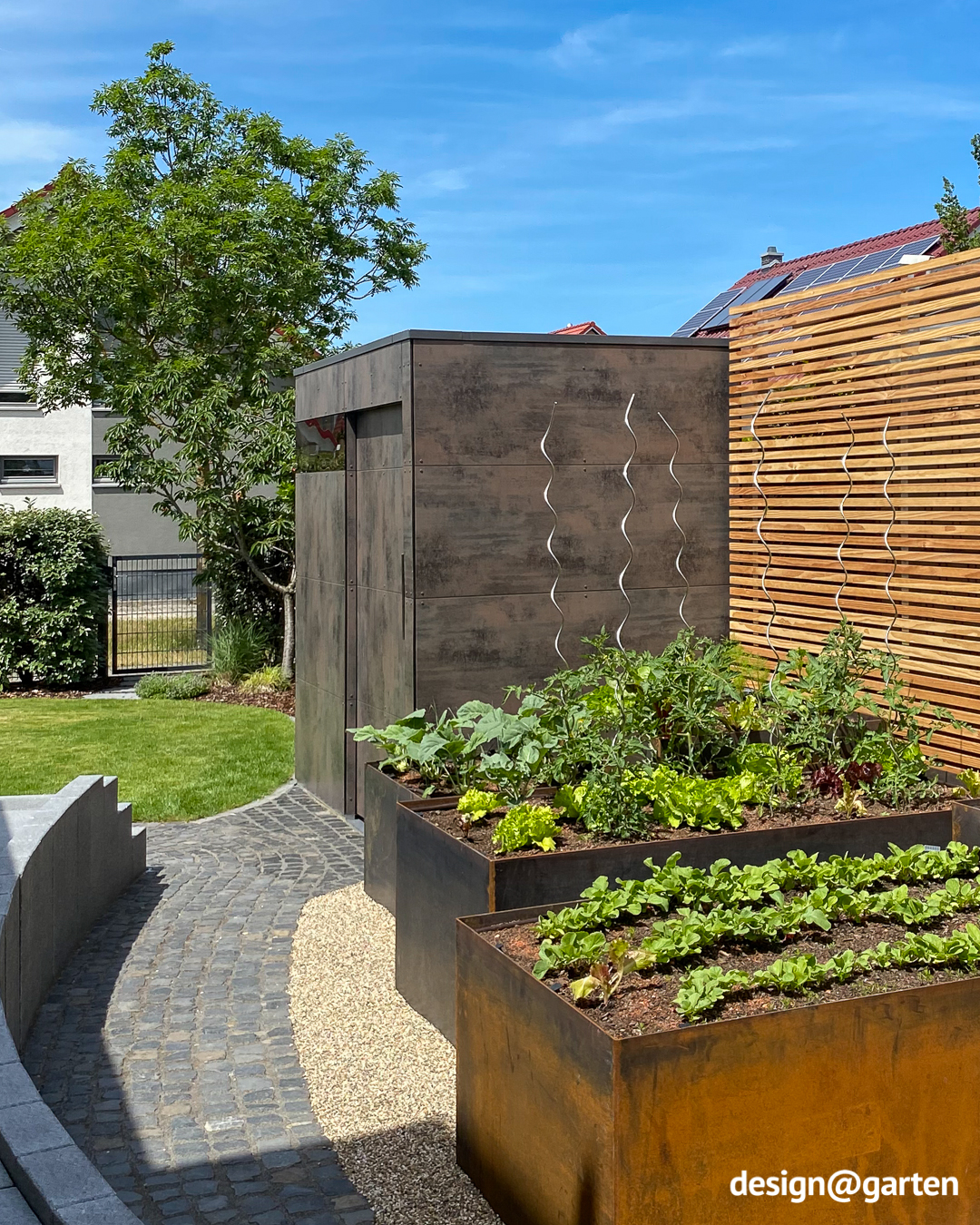 Custom-made Eternal Iron metal-look garden shed