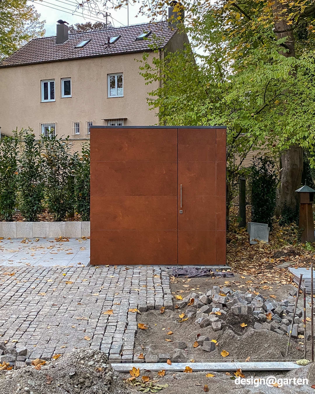 Designer garden sauna in Corten steel look