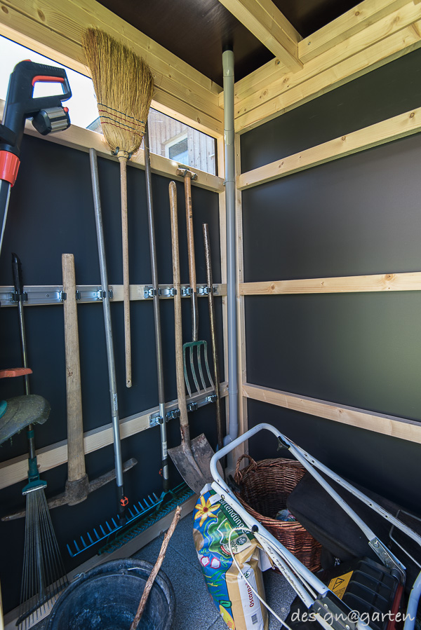 Stylish contrast: the modern Cube tool shed