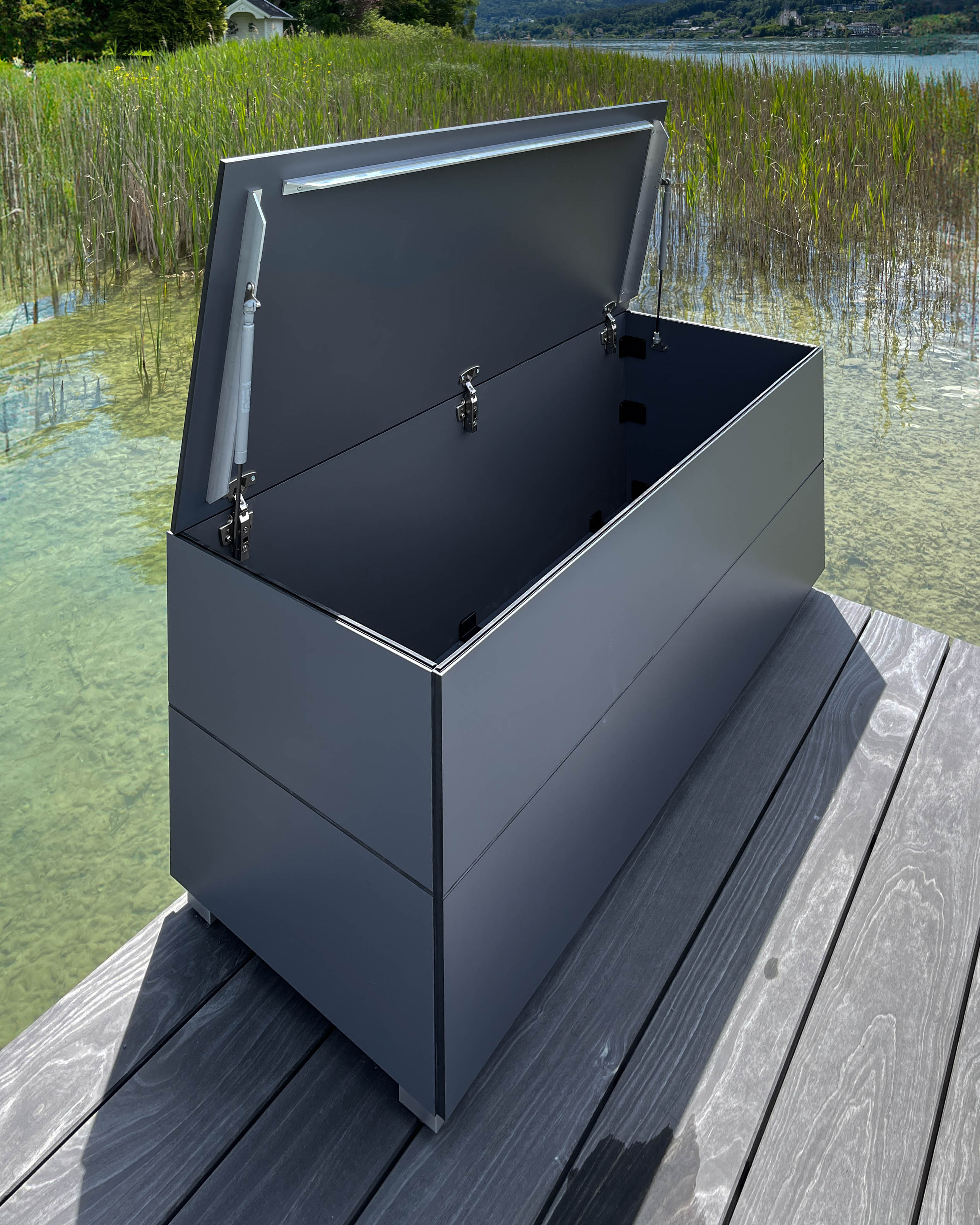 Waterproof garden box at Lake Wörthersee