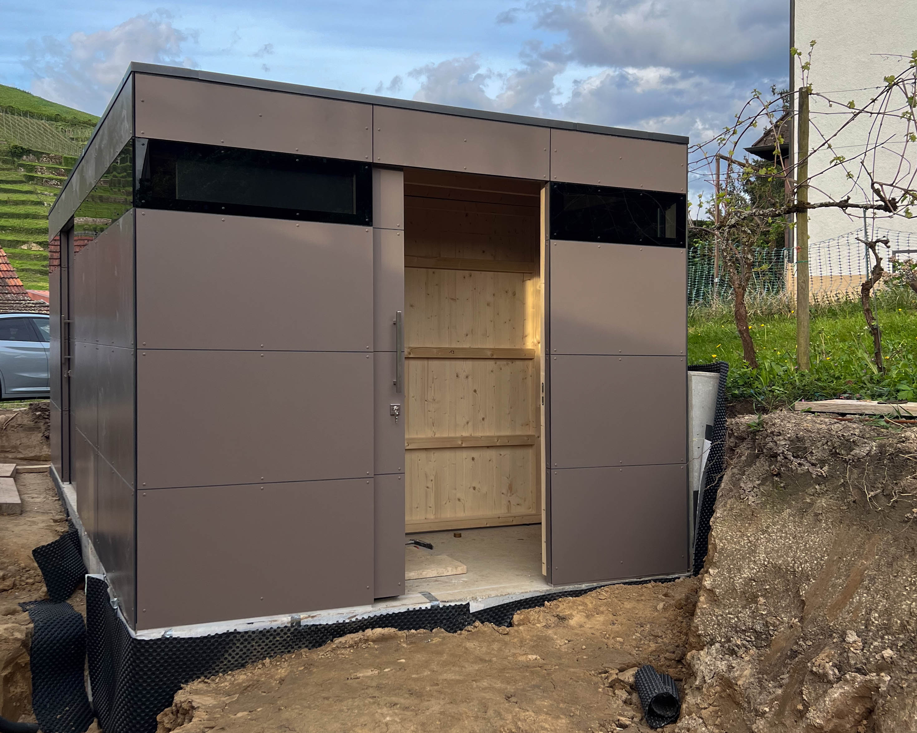 Garden shed with double sliding doors in Tuscany colour