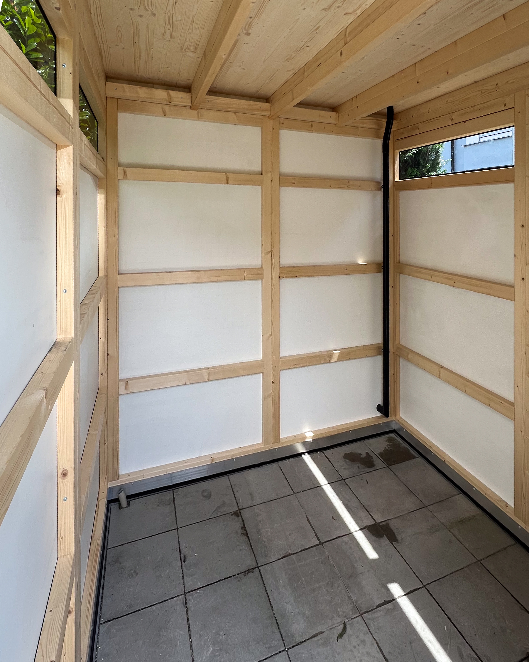 Spacious garden shed in white