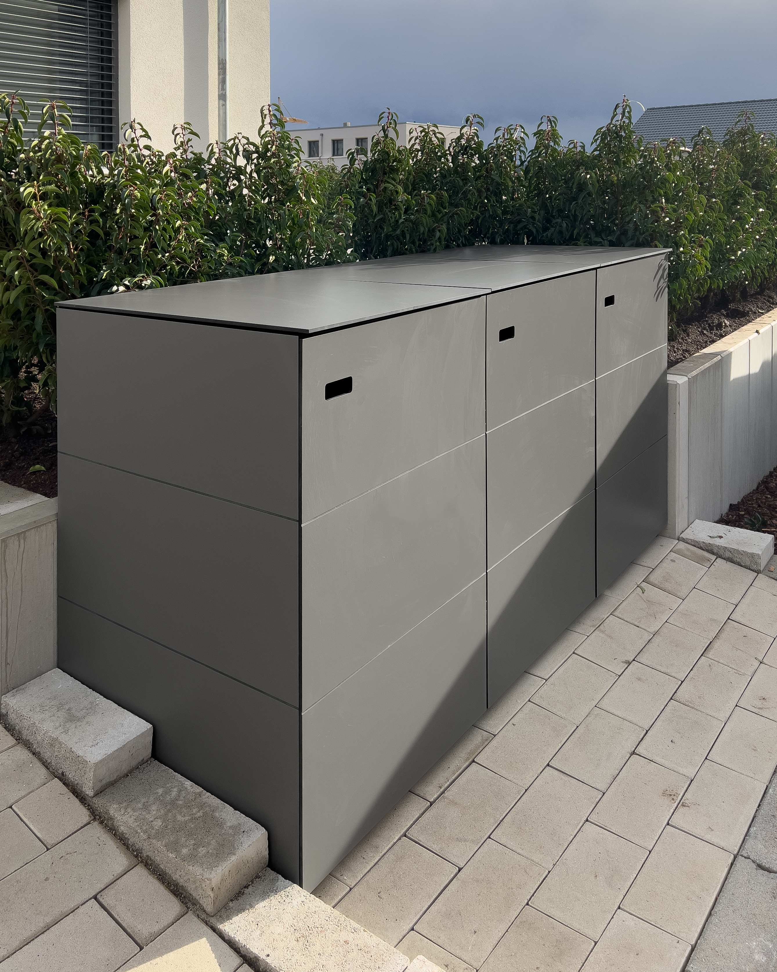 Modern waste bin box