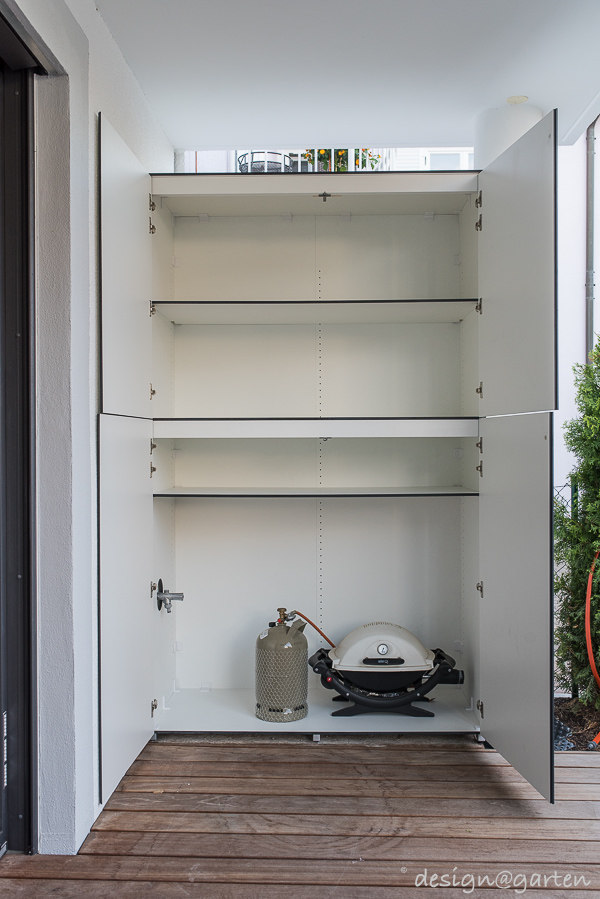 Solución multifuncional: el armario barbacoa para la terraza