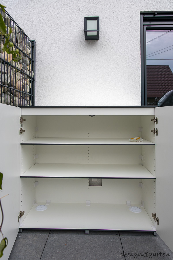 Trabajo a medida para la terraza: cierre funcional perfecto de los huecos