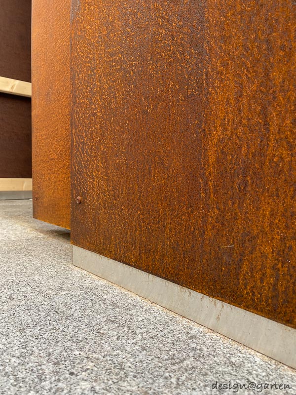 Caseta de jardín Cube en acero Corten: objeto de diseño a medida para el jardín