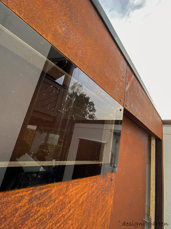 Caseta de jardín Cube en acero Corten: objeto de diseño a medida para el jardín