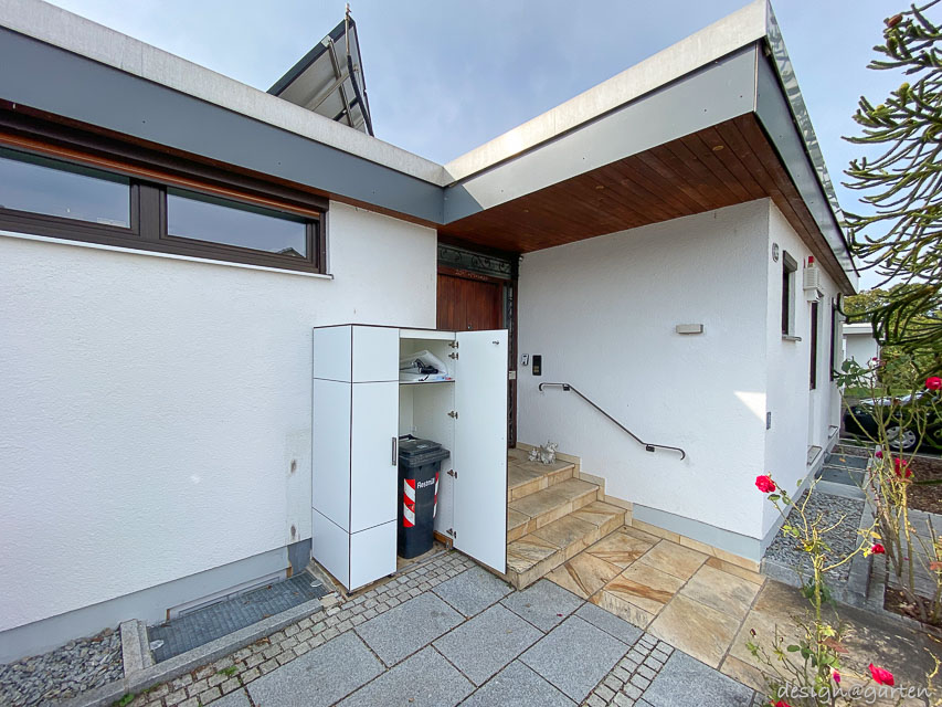 Armario para herramientas resistente a la intemperie como solución a medida para el jardín delantero