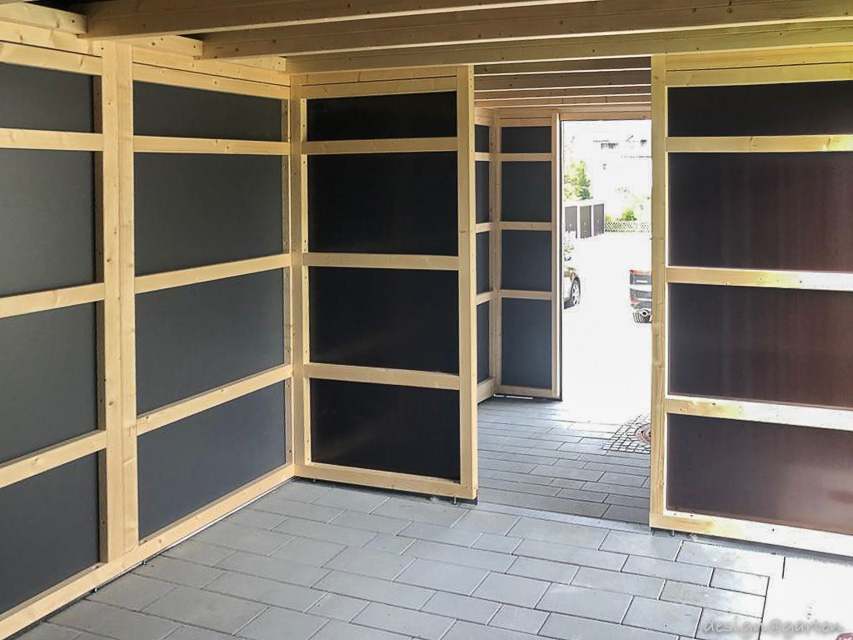 Trabajo de precisión en pendiente: espacio de jardín a medida con compensación de nivel integrada