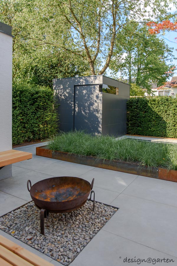 Un joyau architectural dans le jardin de vos rêves : l'abri de jardin design