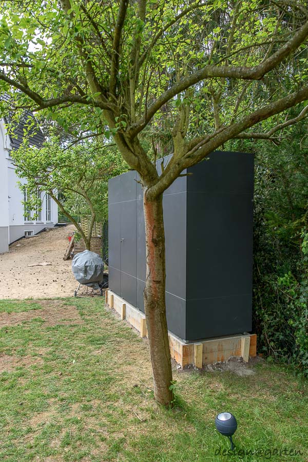 Solution de rangement sur mesure : l'armoire extérieure intelligente pour outils