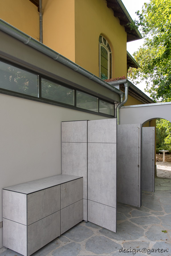 Esthétique des espaces de rangement en béton apparent : des armoires de jardin résistantes aux intempéries comme élément de design