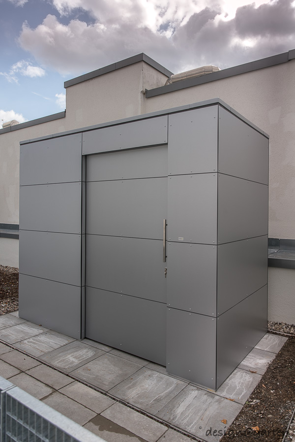 Utilisation innovante de l'espace : espace de stockage urbain sur la terrasse du toit