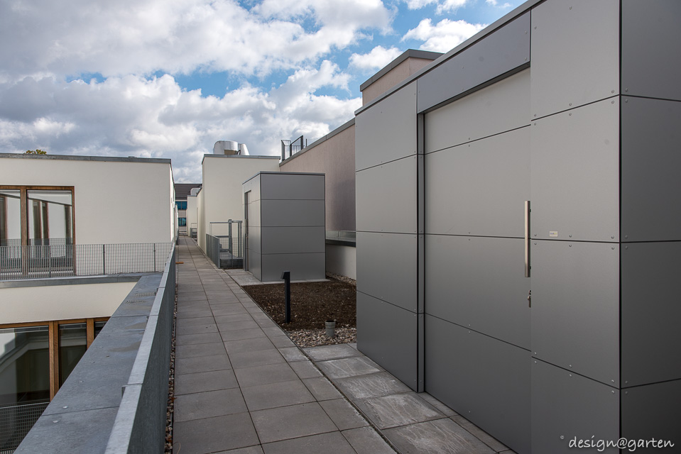 Utilisation innovante de l'espace : espace de stockage urbain sur la terrasse du toit
