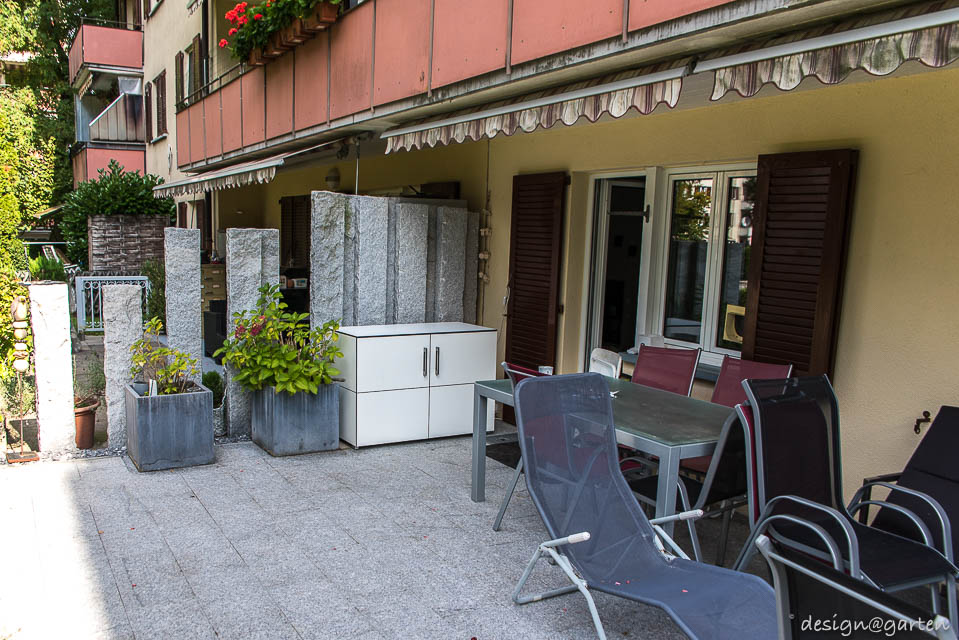 Solution de rangement compacte à Kloten : petite armoire pour l'extérieur